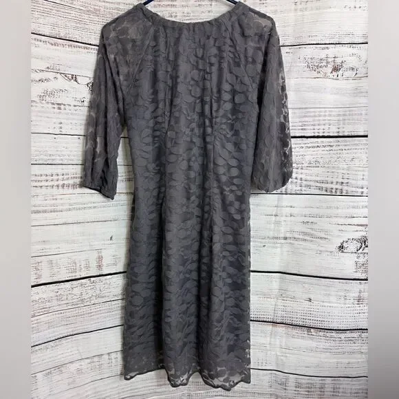 Garnet Hill Dress womens size 4 Boheme Easy Lace shift front Tie Romance Gray - Picture 4 of 13